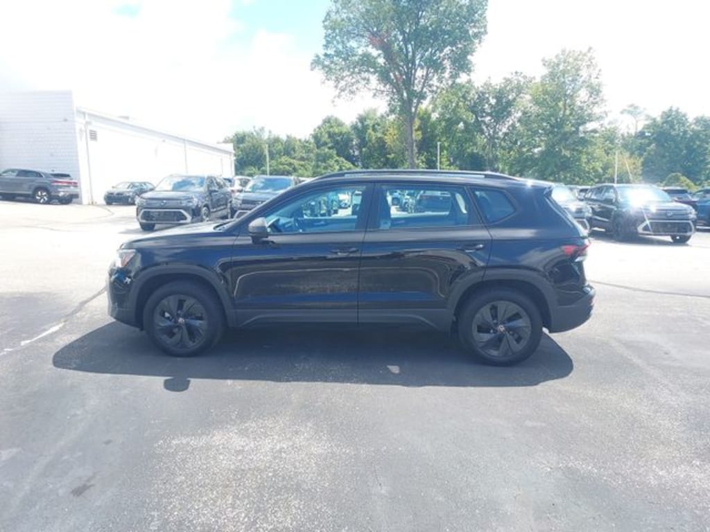 Used 2025 Volkswagen Taos 1.5T S SUV