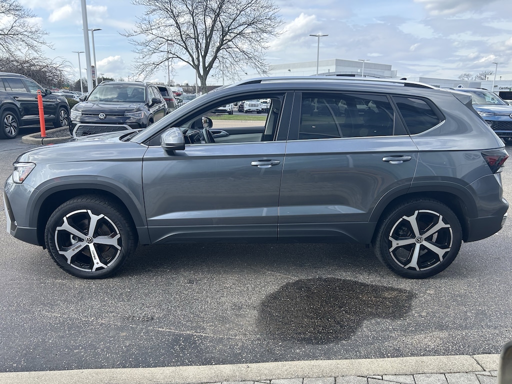 Certified 2025 Volkswagen Taos 1.5T SEL SUV