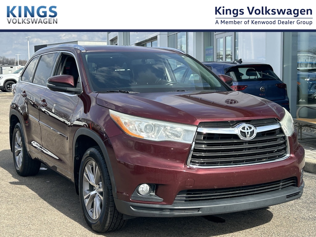Used 2014 Toyota Highlander XLE V6 SUV