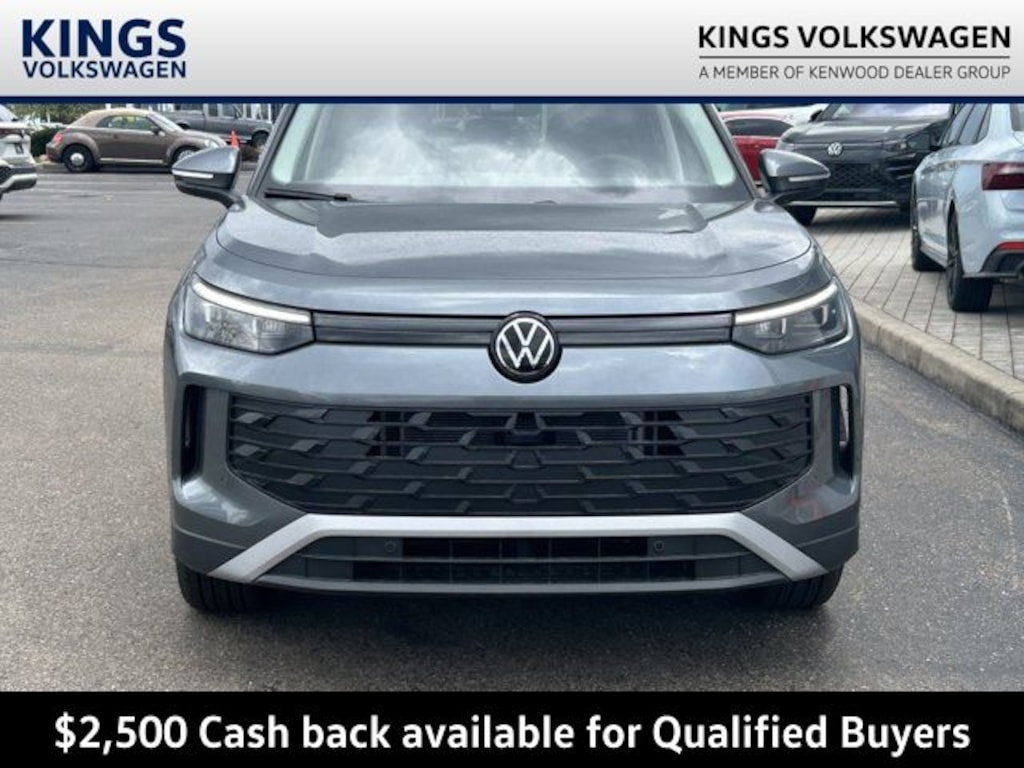 New 2026 Volkswagen Tiguan 2.0T SE SUV