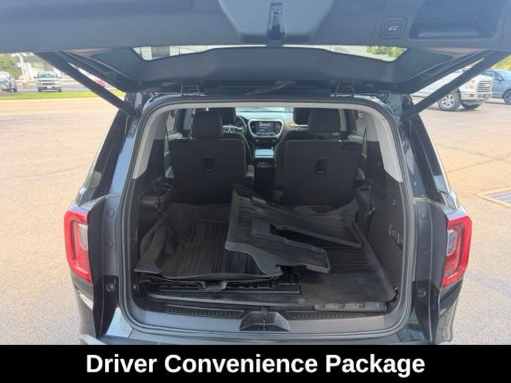 Used 2022 GMC Acadia SLE SUV