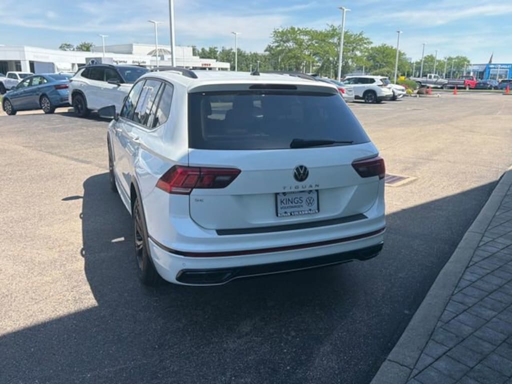 Certified 2024 Volkswagen Tiguan 2.0T SE R-Line Black SUV