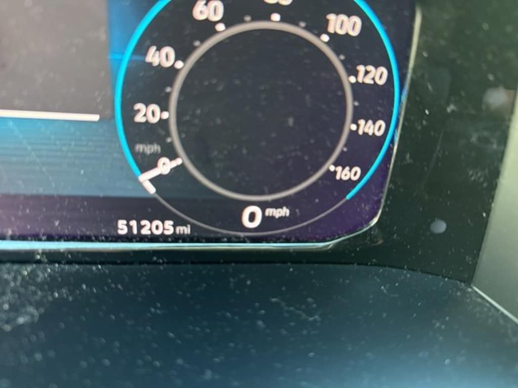 Used 2024 Volkswagen Atlas 2.0T SE w/Technology SUV