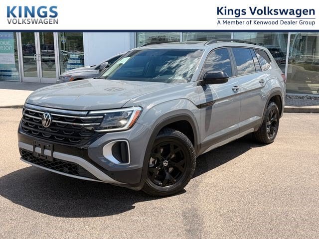 2025 Volkswagen Atlas 2.0T Atlas Peak Edition 4MOTION's photo