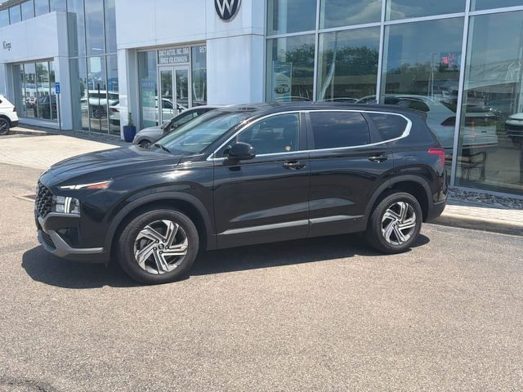 Used 2023 Hyundai Santa Fe SE SUV