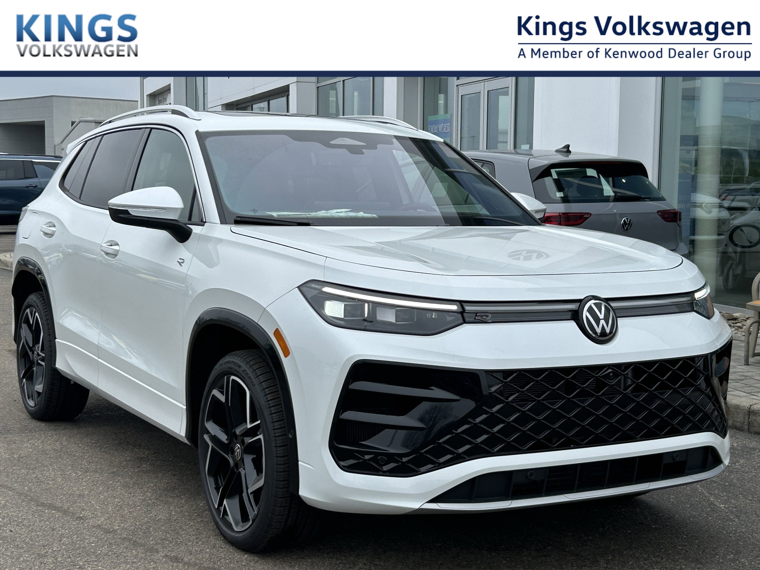 2026 Volkswagen Tiguan SEL R-LINE TURBO's photo