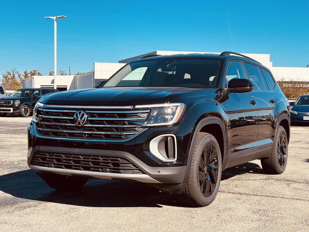 New 2026 Volkswagen Atlas 2.0T SE w/Technology SUV