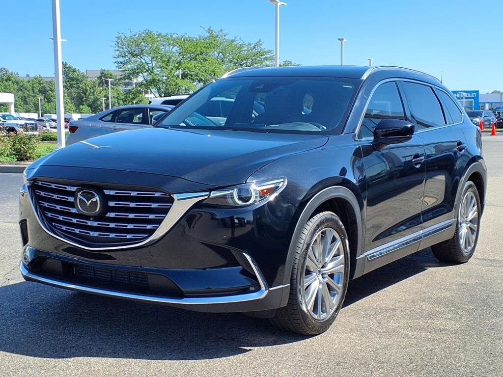2022 Mazda CX-9 Signature photo 2