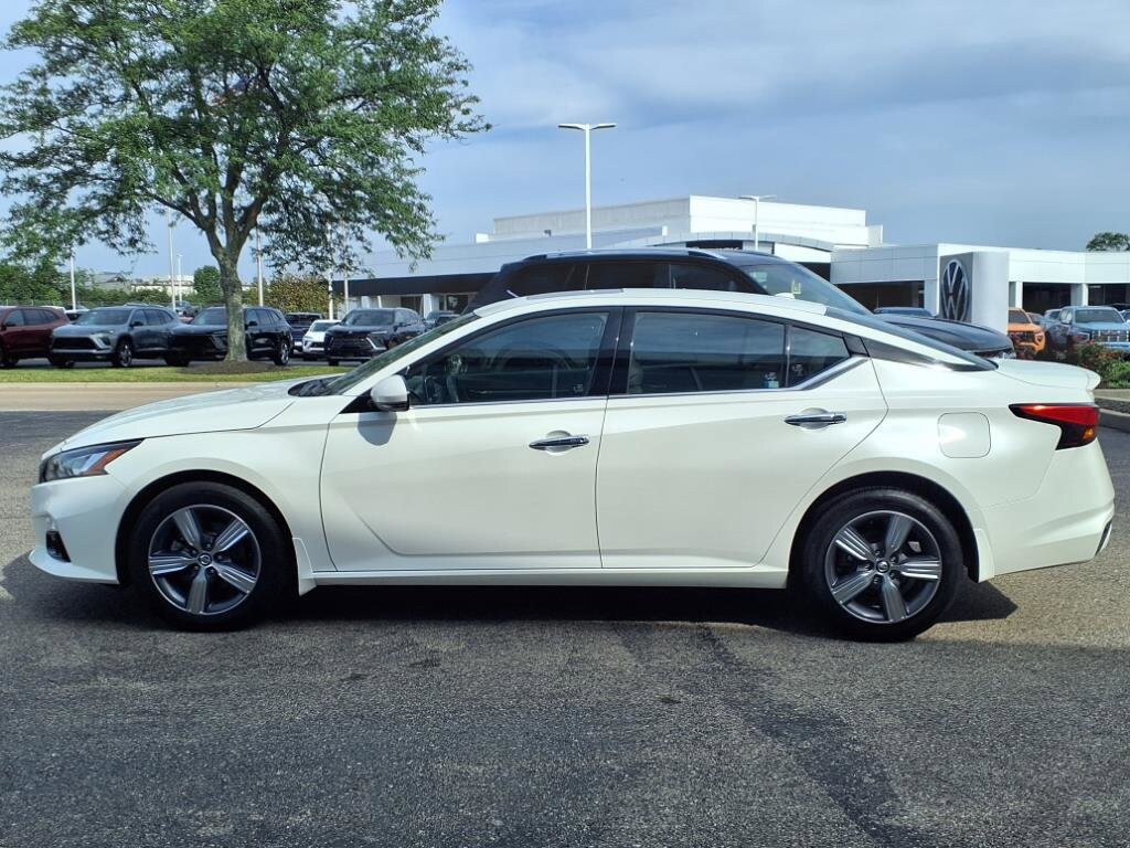 2022 Nissan Altima 2.5 SL photo 3
