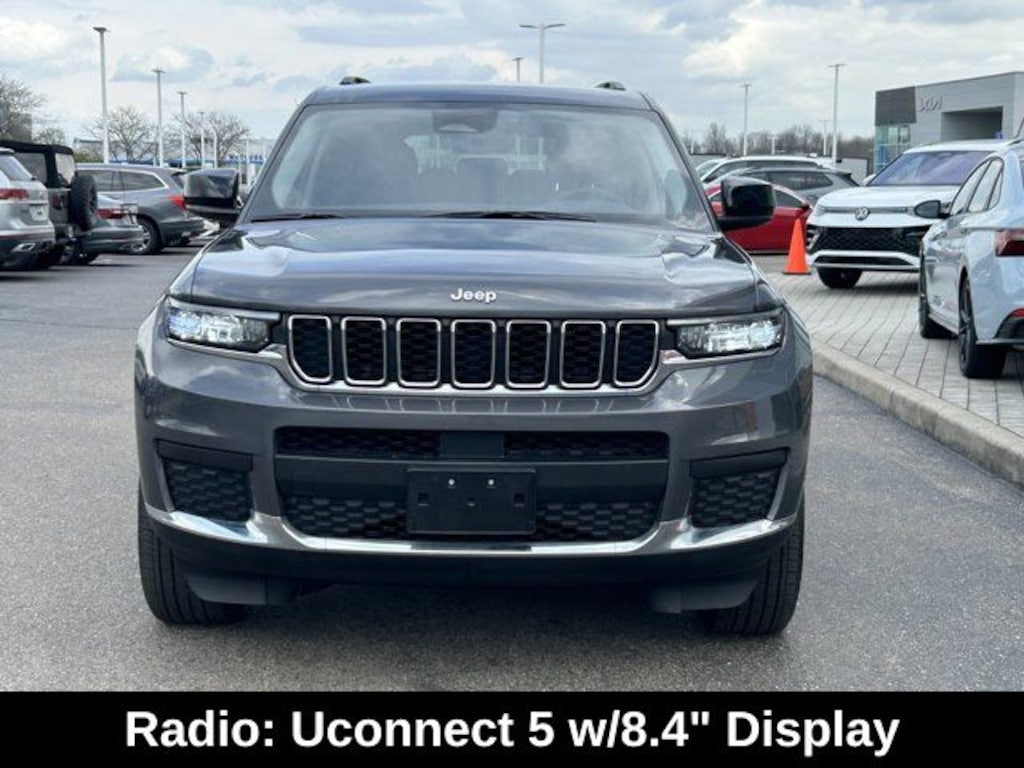 Used 2023 Jeep Grand Cherokee L Laredo SUV
