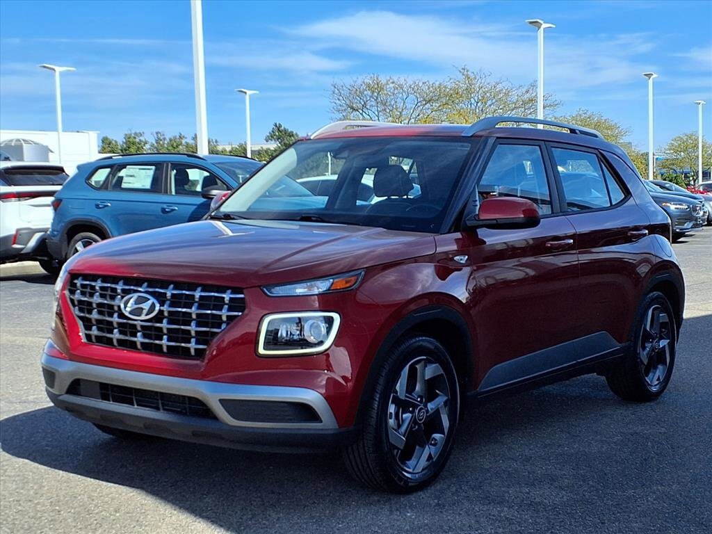 2022 Hyundai Venue SEL Limited photo 2