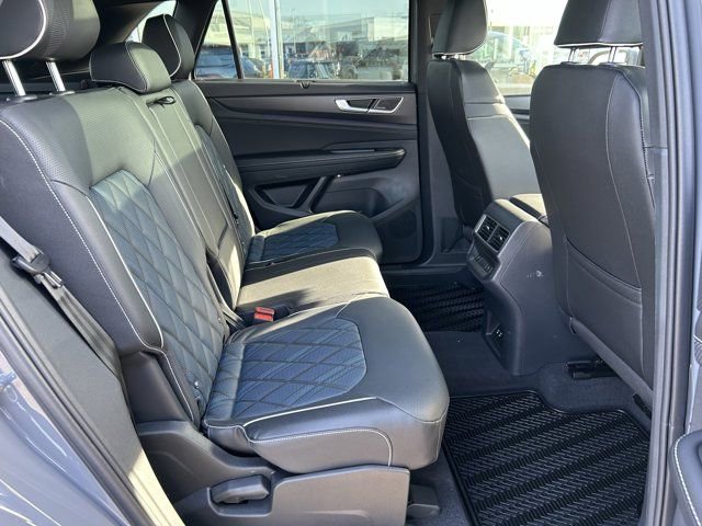 2026 Volkswagen Atlas Cross Sport SEL Premium R-LINE - Photo 25