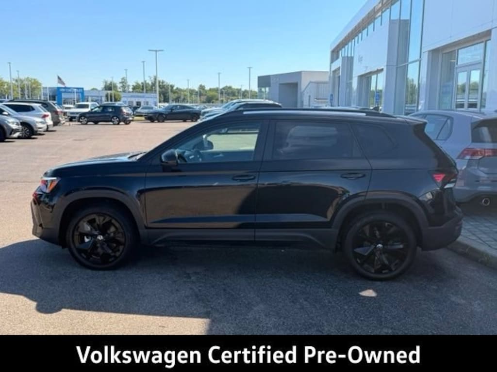 Certified 2025 Volkswagen Taos 1.5T SE Black SUV