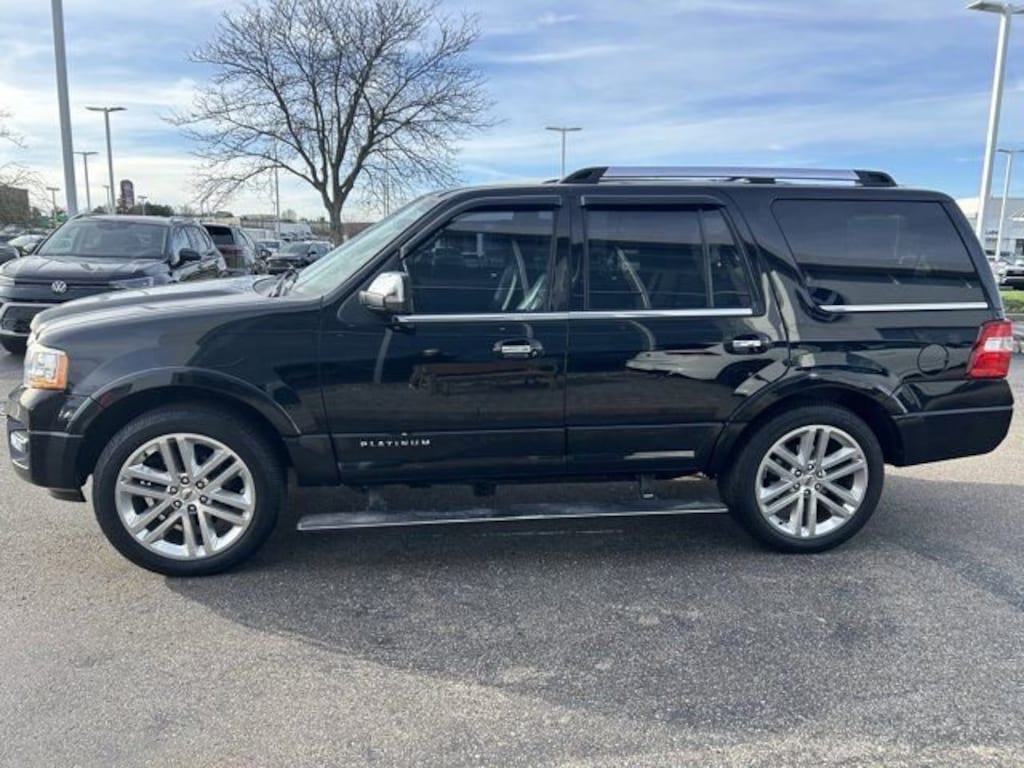 Used 2016 Ford Expedition Platinum SUV