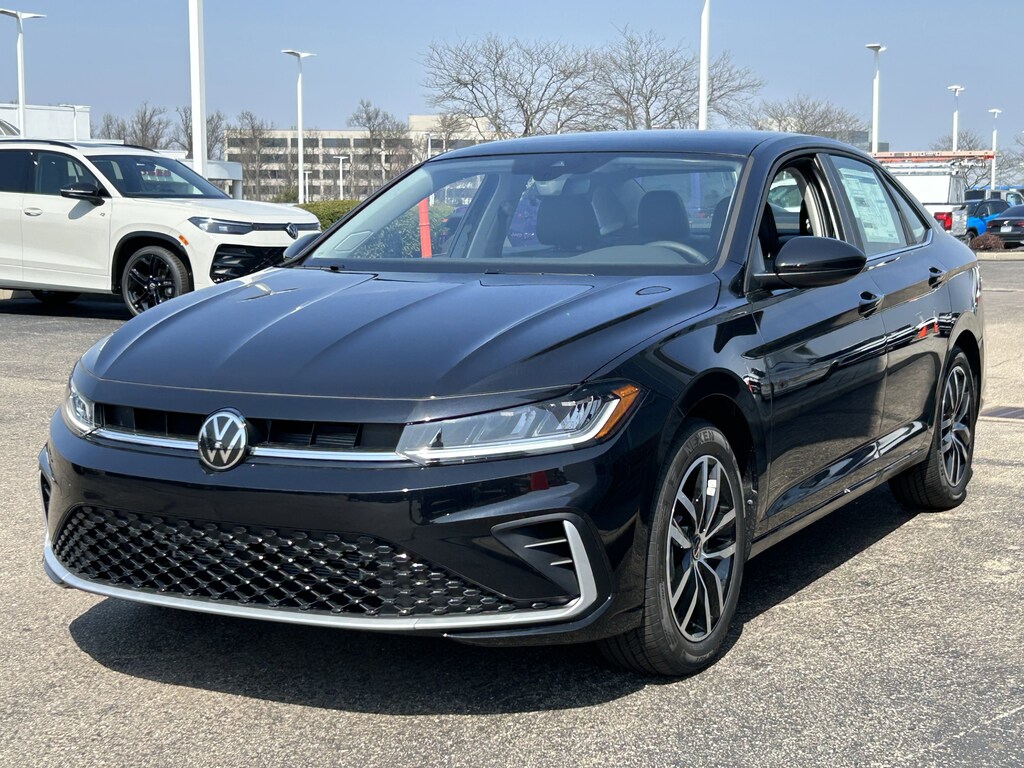 New 2026 Volkswagen Jetta SE Sedan