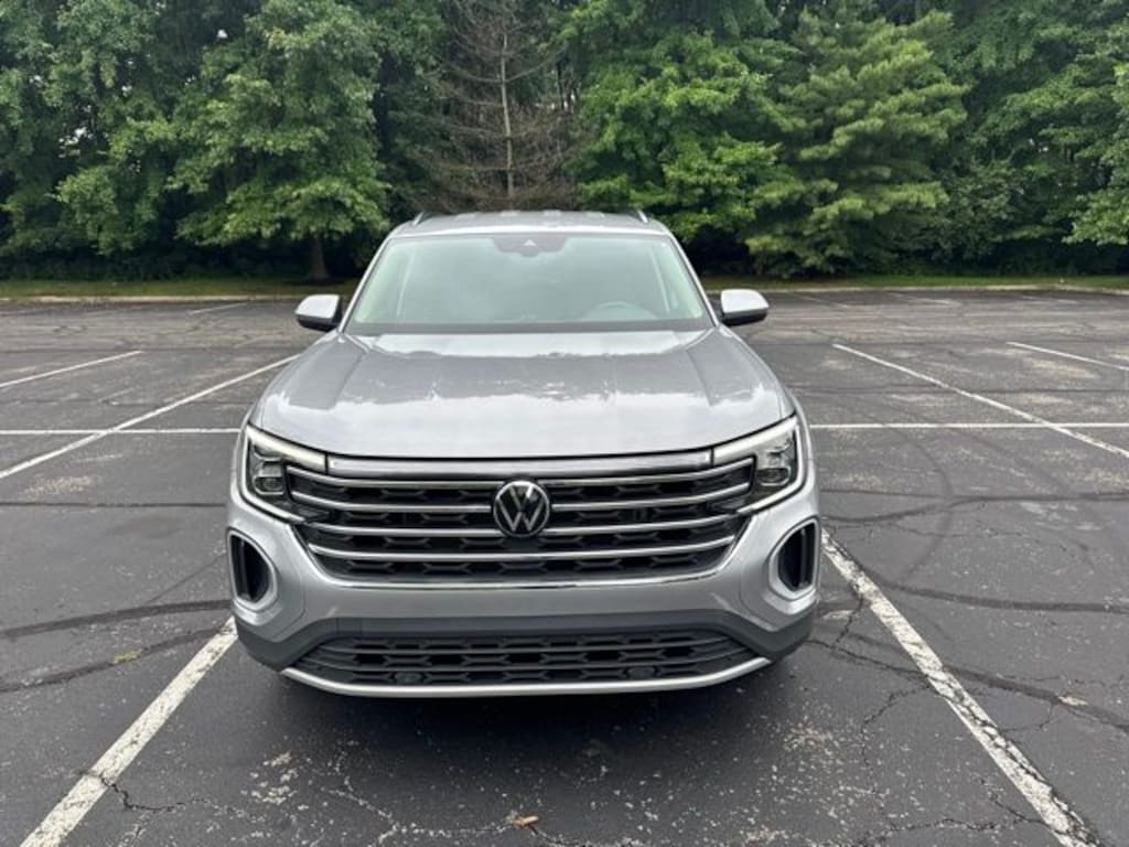 Used 2024 Volkswagen Atlas 2.0T SE SUV