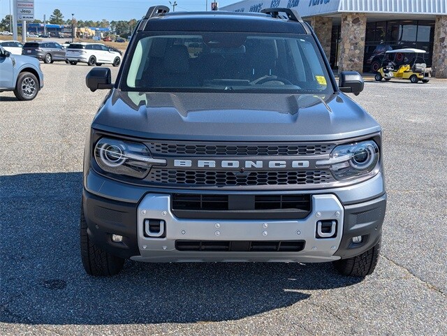 2025 Ford Bronco Sport Badlands photo 2