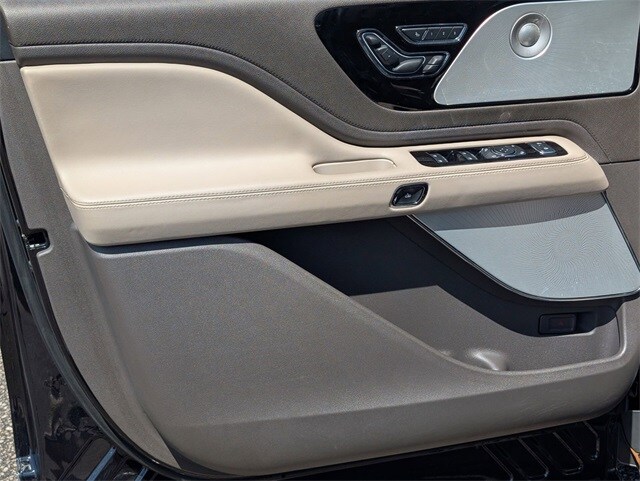 2023 Lincoln Aviator Reserve - Photo 19