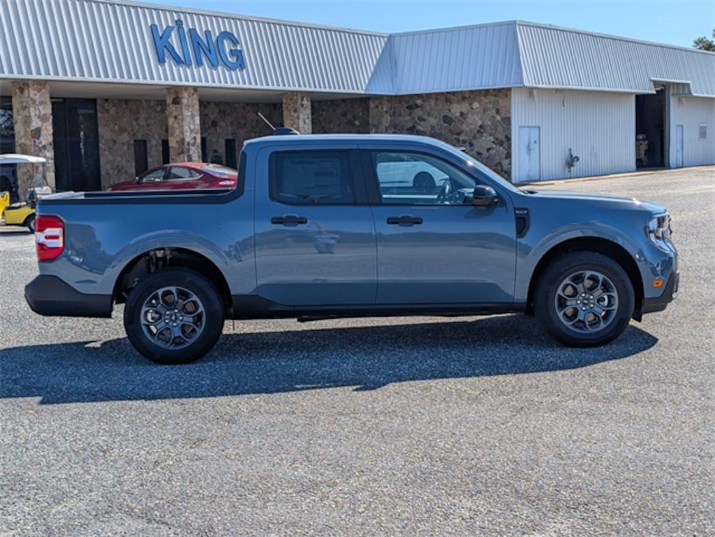 New 2025 Ford Maverick XLT Truck