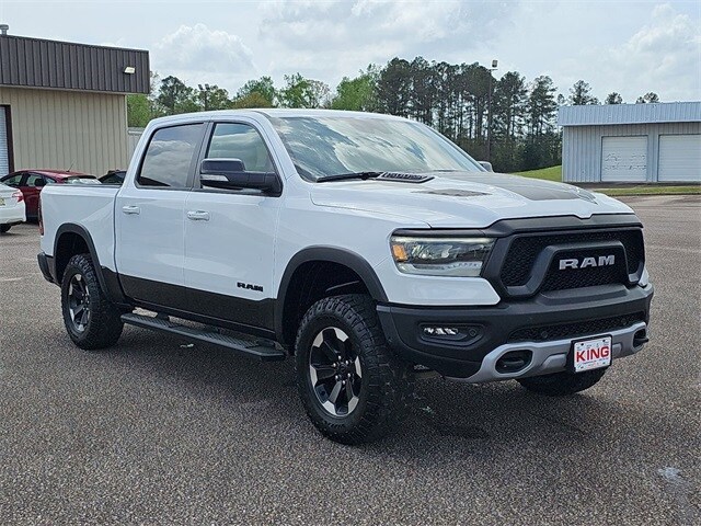 2022 Ram 1500 Rebel photo 4