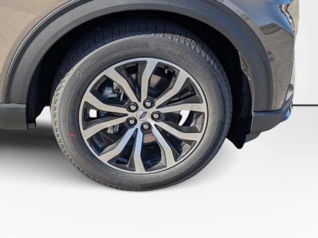 2026 Ford Explorer ST-Line - Photo 9