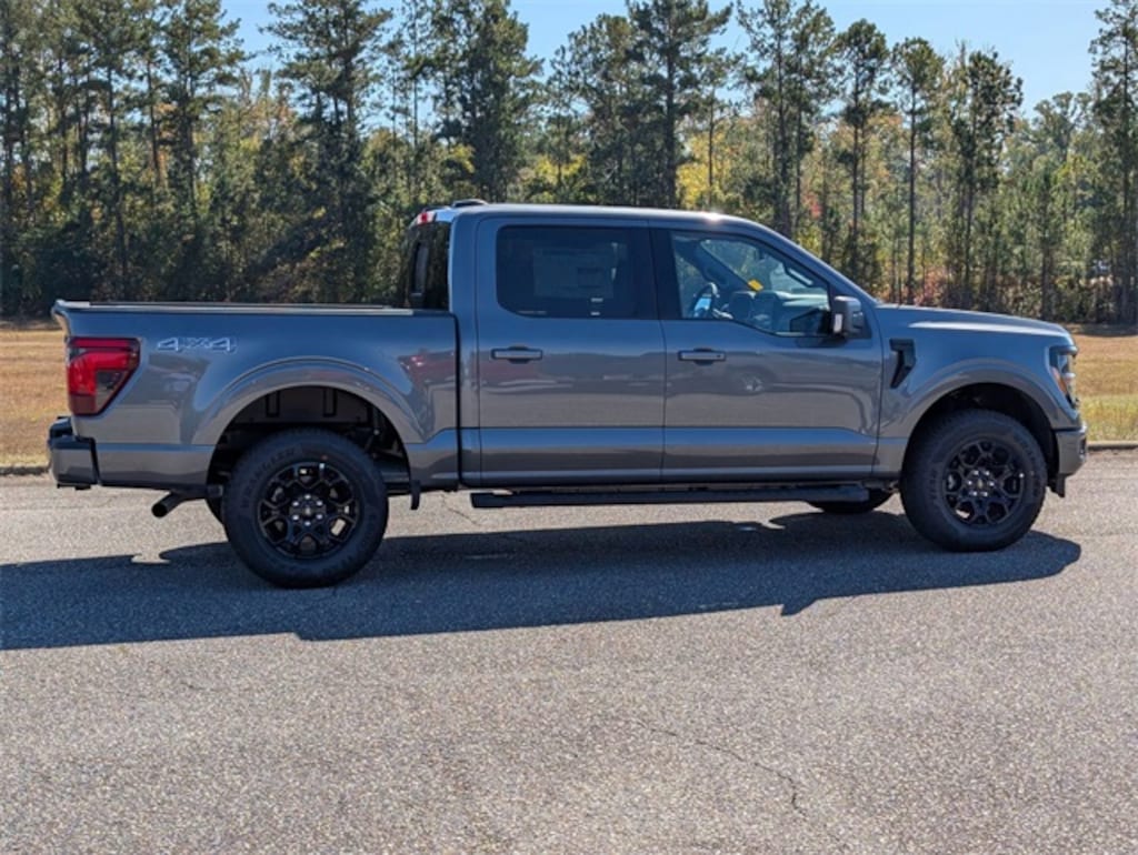 New 2025 Ford F-150 XLT Truck