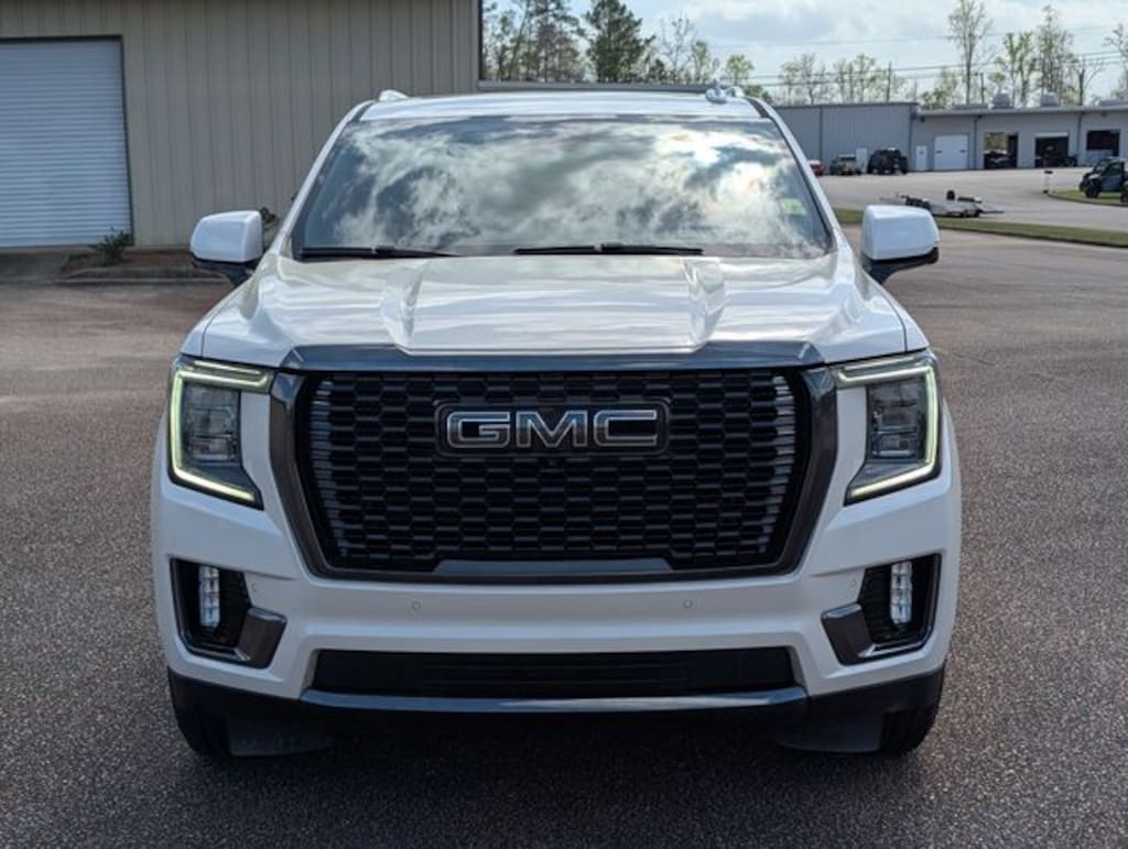 Used 2023 GMC Yukon XL Denali Ultimate SUV