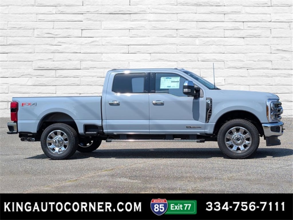 New 2025 Ford F-250SD Lariat Truck