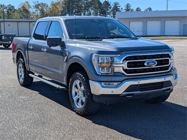 2021 Ford F-150 XLT photo 3