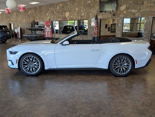 2025 Ford Mustang EcoBoost Premium Convertible - Photo 8