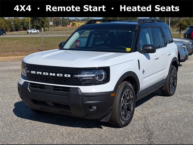 2025 Ford Bronco Sport Outer Banks's photo