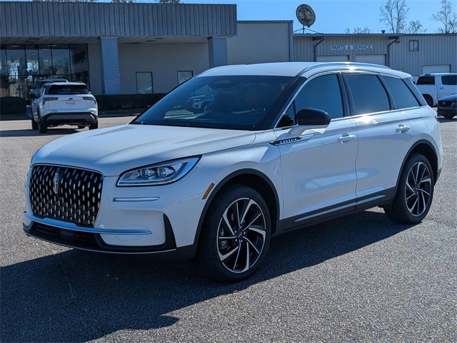 2023 Lincoln Corsair Reserve's photo