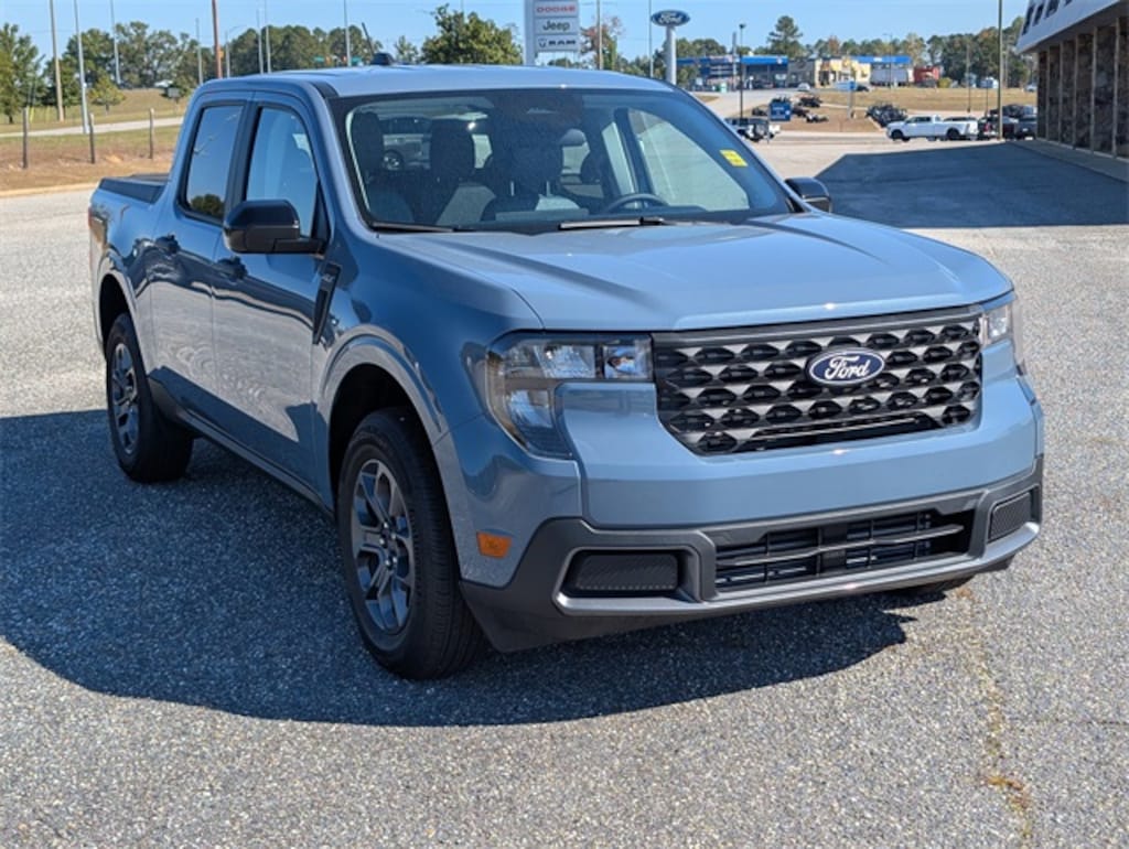 New 2025 Ford Maverick XLT Truck