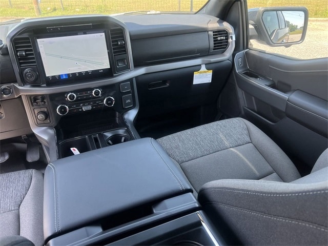 2025 Ford F-150 XLT - Photo 21