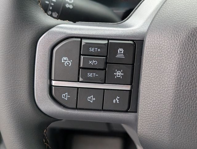 2025 Ford F-150 Lariat - Photo 16
