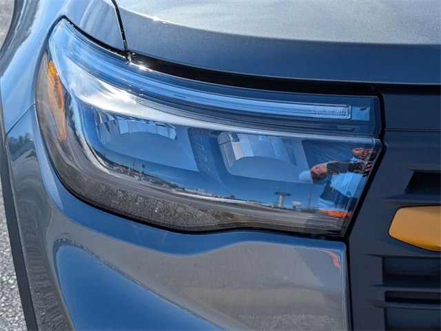 2026 Ford Explorer photo 4