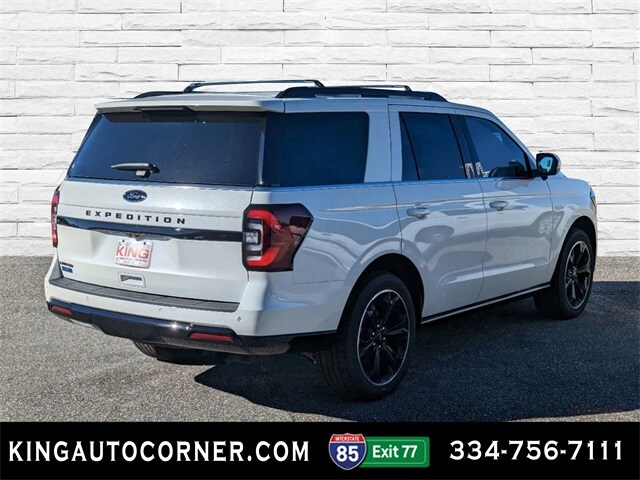 2024 Ford Expedition Limited photo 4