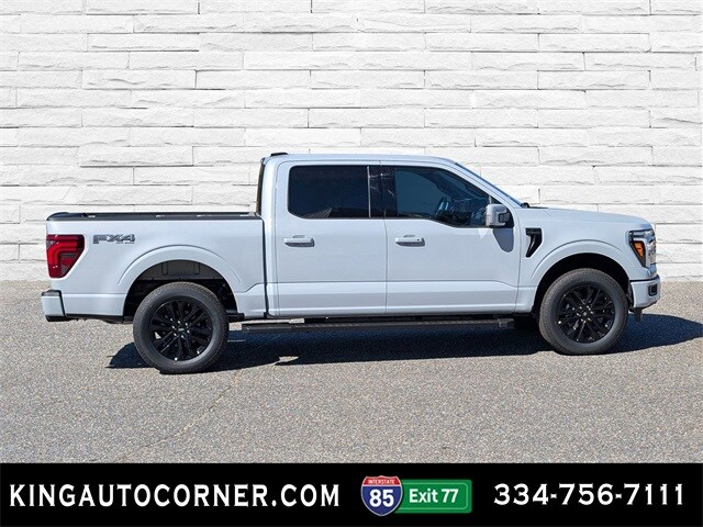 2025 Ford F-150 Lariat photo 4