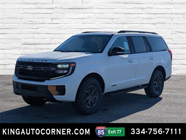 2025 Ford Expedition Tremor's photo
