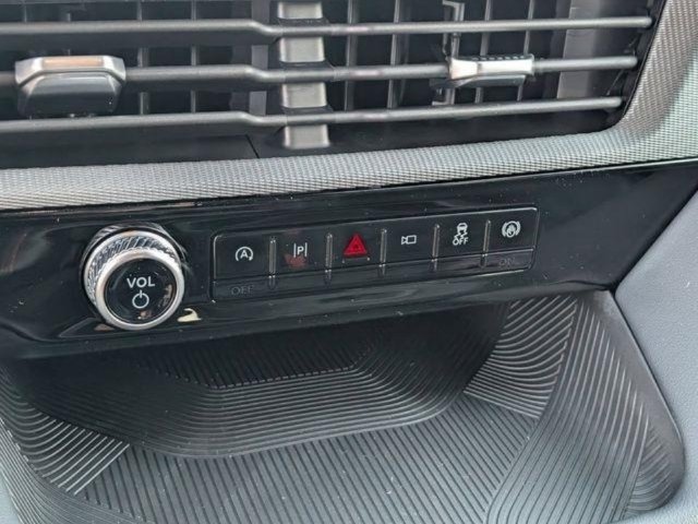 2026 Ford Explorer ST-Line - Photo 30