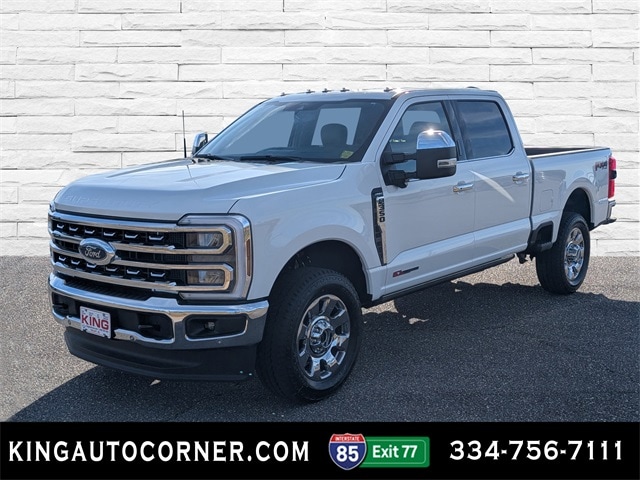 2026 Ford F-350 Super Duty Lariat's photo