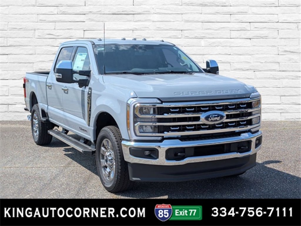 New 2025 Ford F-250SD Lariat Truck