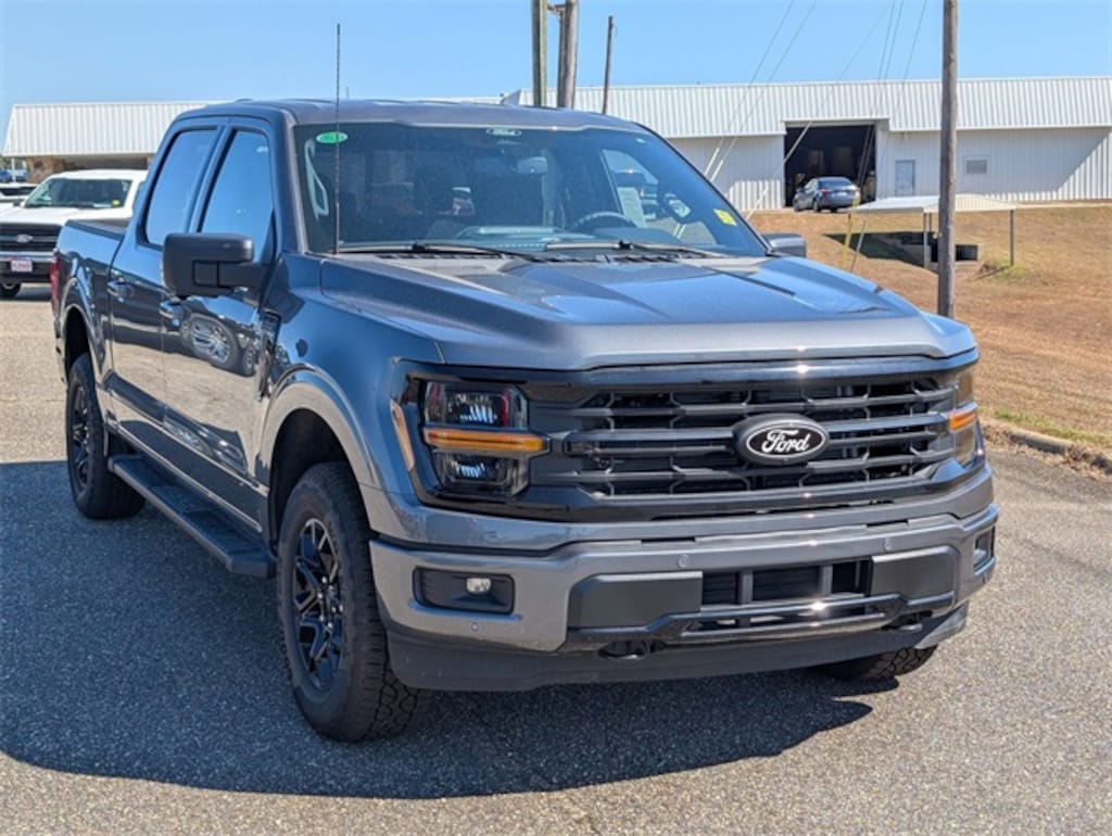 New 2025 Ford F-150 XLT Truck