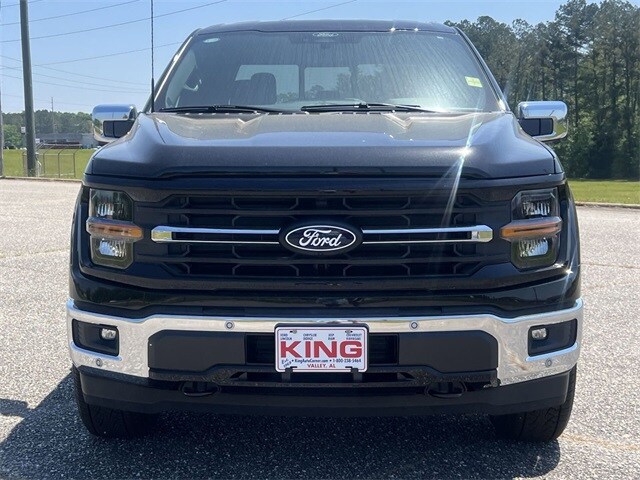 2025 Ford F-150 XLT photo 4