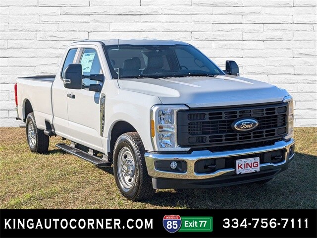 2026 Ford F-250 photo 3