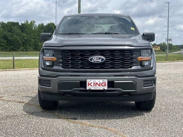 2025 Ford F-150 STX photo 4