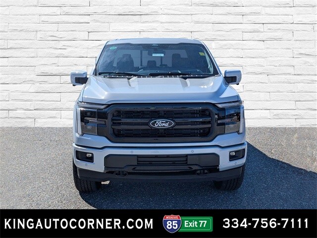 2025 Ford F-150 Lariat photo 2