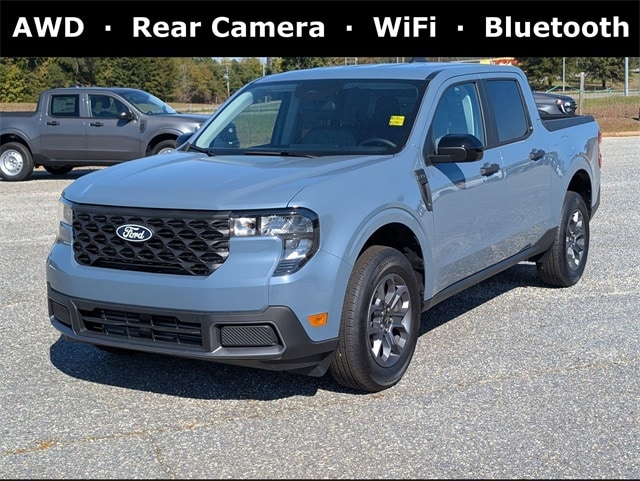 2025 Ford Maverick XLT's photo