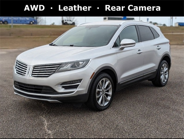 Used 2018 Lincoln MKC Select with VIN 5LMCJ2D97JUL28677 for sale in Valley, AL