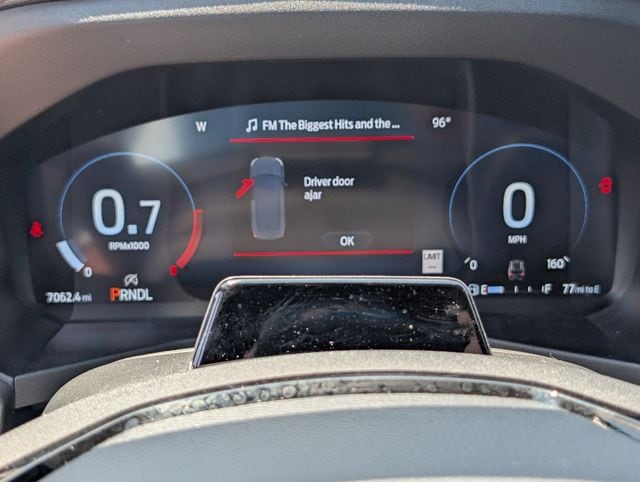 2025 Ford Explorer ST-LINE - Photo 23